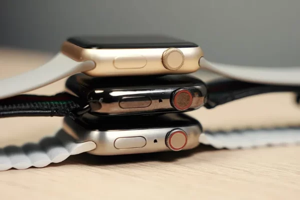 Aluminum Vs Stainless Steel Apple Watch: Which One is Better?